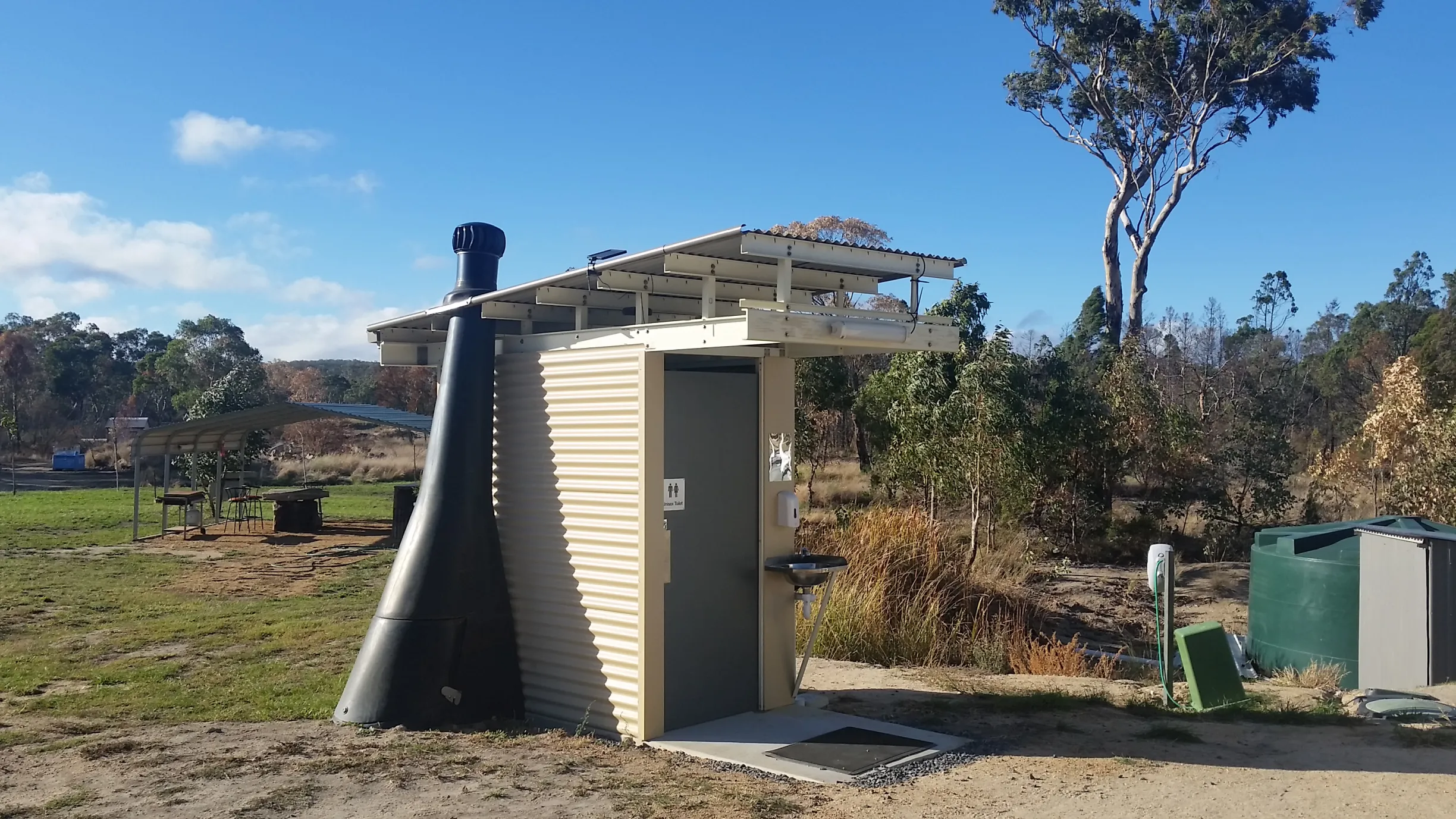 Foxbar Falls LooCube Toilet